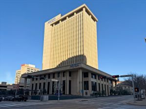 OK, Oklahoma City - 201 Robert S Kerr Ave