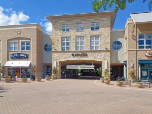 Spaces Shops of Legacy