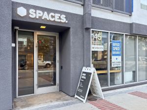 CA, Long Beach - 145 W Broadway