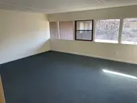 Glen Oaks Professional Building