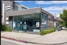 Turn-Key Medical Office in Beverlywood