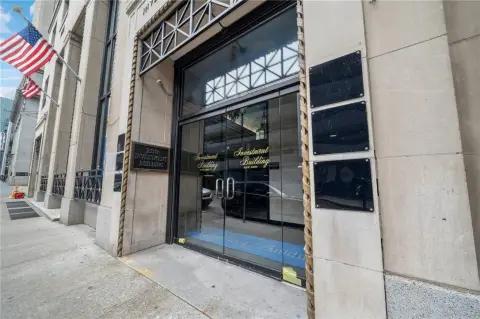 Business - Downtown Pgh, PA