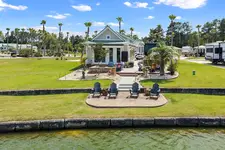 Picture of Other residential income properties at 12088 Gateway Dr, Elberta, AL