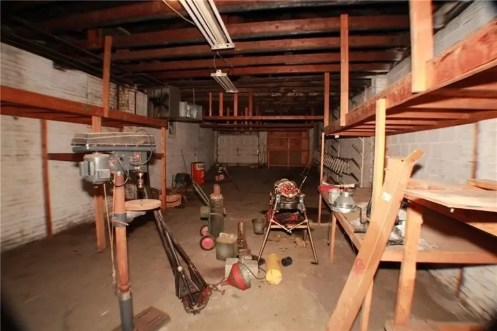 Picture 9