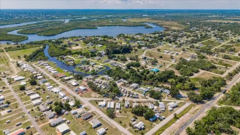 Mixed Use - PUNTA GORDA, FL