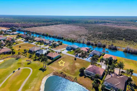 LAND - Naples, FL