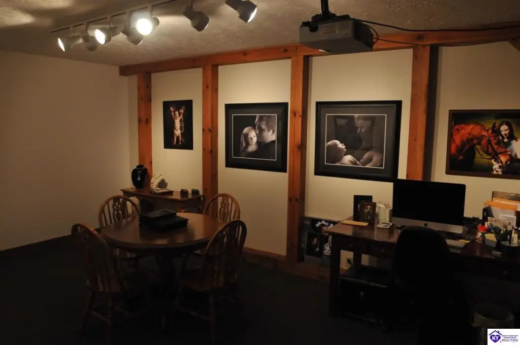 Picture 12
