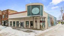 COMMERCIAL - Iron Mountain, MI