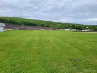 LAND - Iron Mountain, MI