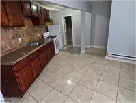 588 S 10Th St 1B, Newark, NJ 07103-1826