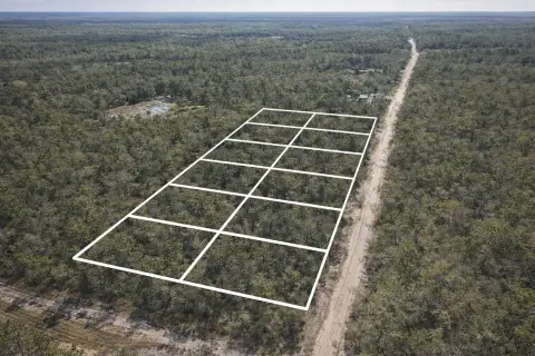 LAND - Fountain, FL