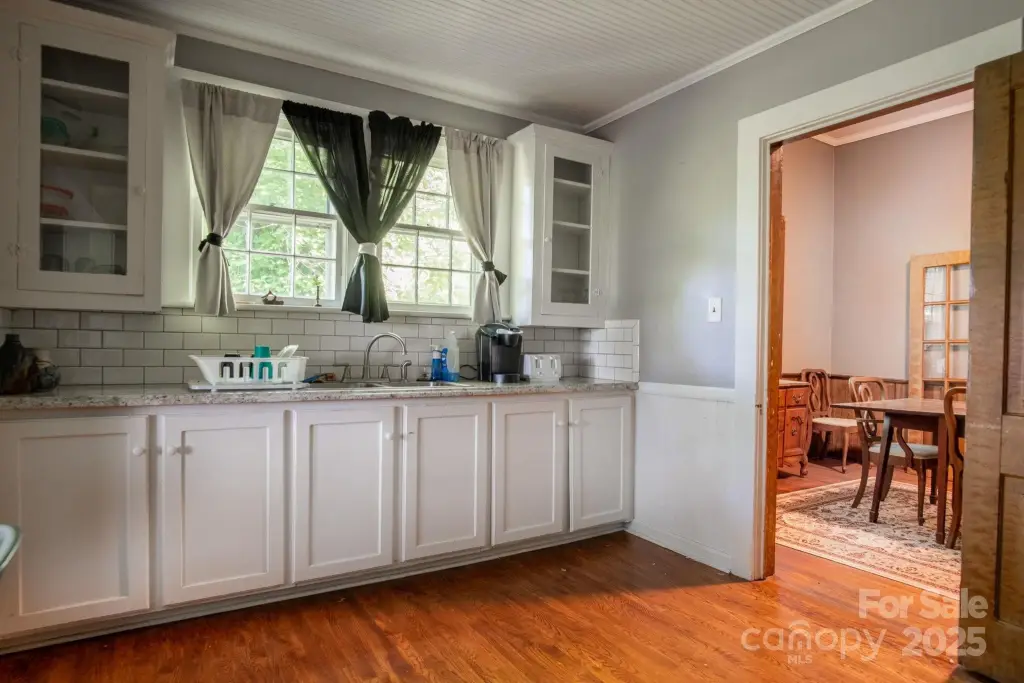 Picture 28