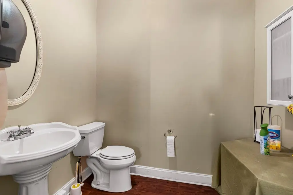 Picture 16