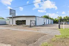 3698 E Marshall Ave, Longview, TX 75602