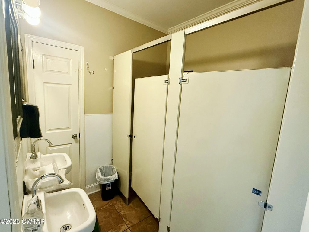 Picture 19