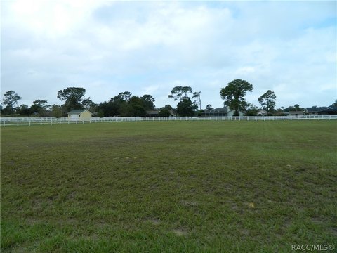 Land, Hernando, FL