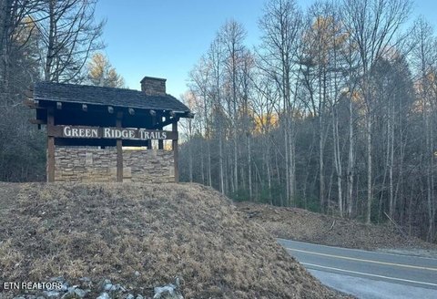 Lots & Acreage, Harriman, TN