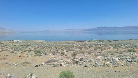 Land, Walker Lake, NV