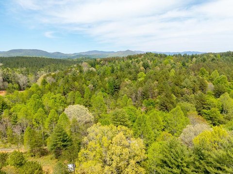Unrestricted Land in Murphy, NC