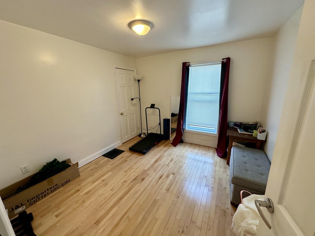 Picture 19
