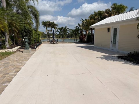 Luxury Motorcoach Resort Lot