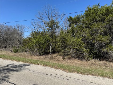 Waterfront Home Lot in Gated Resort