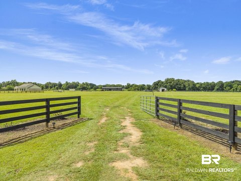 LAND - Loxley, AL