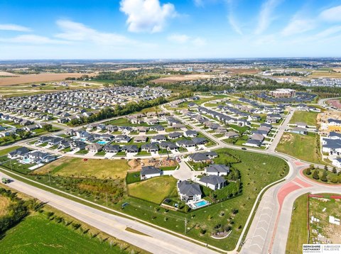 Residential Lots in Gretna District