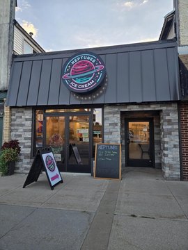 Updated Commercial Space on Main