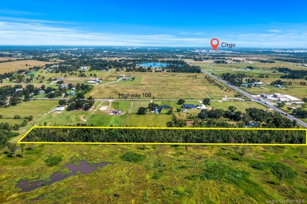 Commercial Land Near Airport