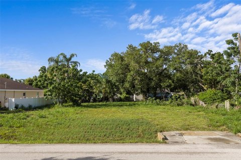 Land, SARASOTA, FL