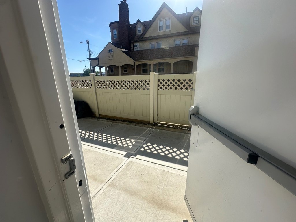 Picture 12