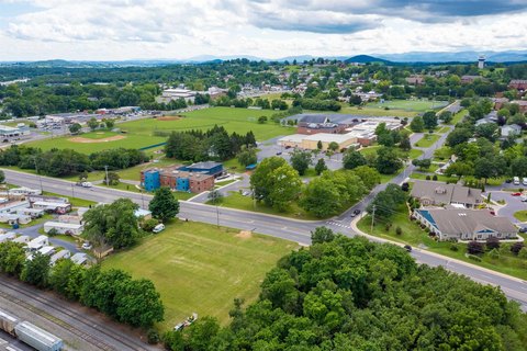 Flat Build-Ready Commercial Lot