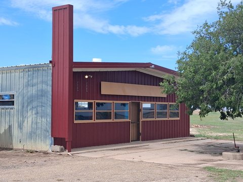 Restaurant and Retail Opportunity