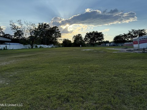 Commercial Land on Tucker Road