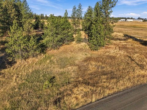 Land, Spokane, WA