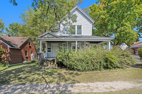 Kalamazoo Duplex with Income Potential