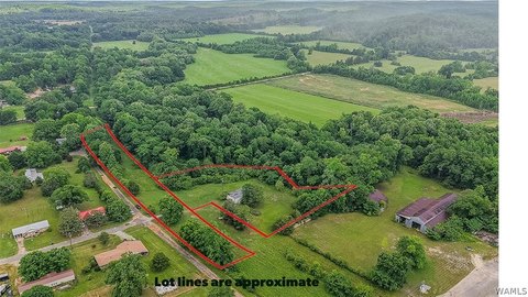LAND - Centreville, AL