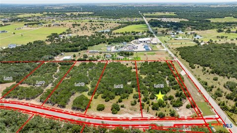 Acreage Lot in Salado, TX