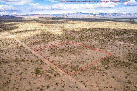 Land, Golden Valley, AZ