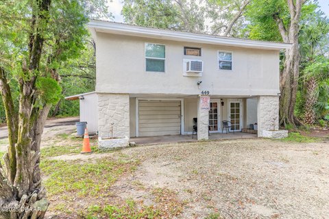 Income-Generating Quadruplex Near Daytona Speedway
