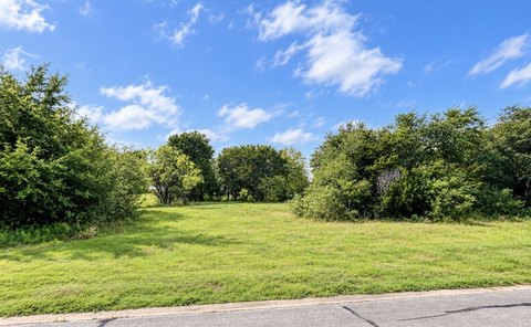Residential Land in Golf Community