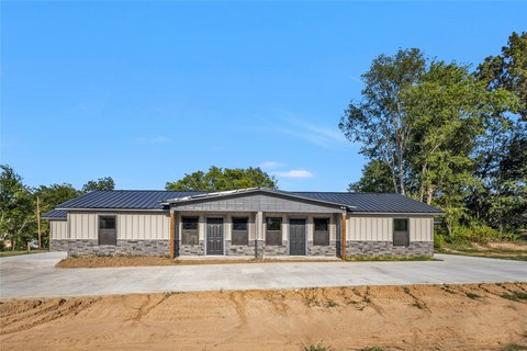 Duplex with Fenced Backyards