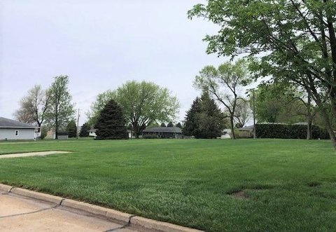 LAND - Wausa, NE
