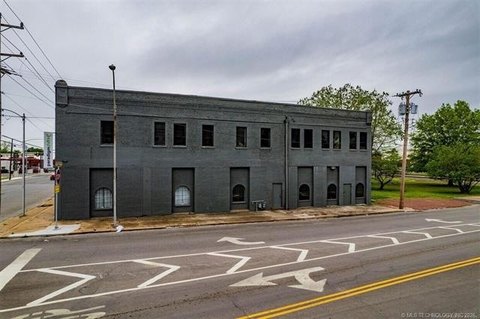 Downtown Commercial Building with Warehouse