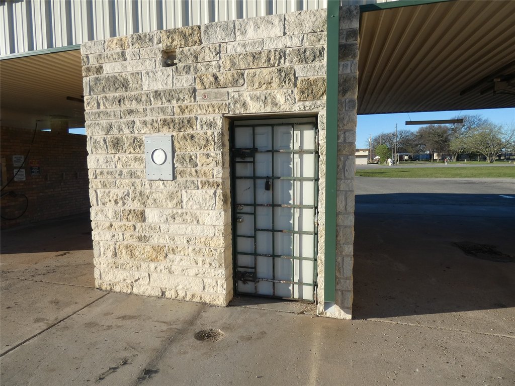 Picture 12