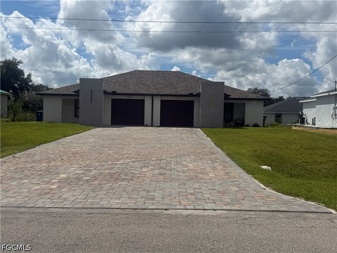Duplex with Two Three-Bedroom Units