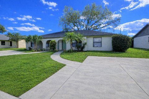Orlando Duplex: Investment Opportunity
