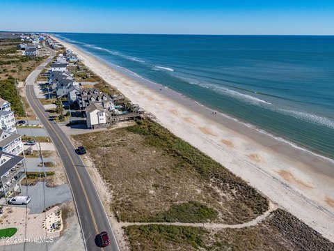 LAND - North Topsail Beach, NC