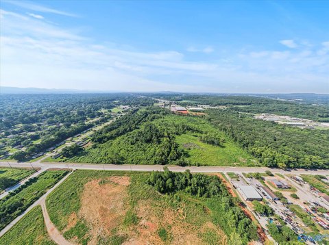 Huntsville Development Opportunity: 13 Acres